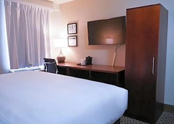 Hotel Mint Jfk Airport New York